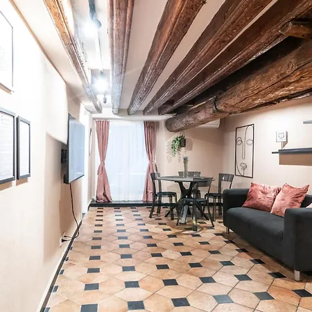 Giano Host - San Bernardo Appartement *